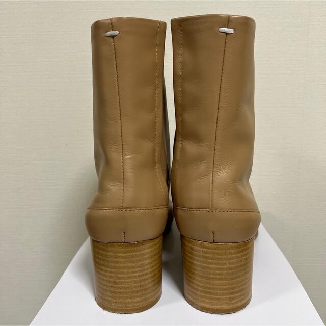 Maison Margiela ベージュ ミドルヒール Tabi タビブーツ