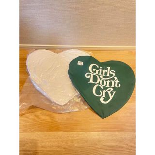 ジーディーシー(GDC)のGirls Don’t Cry CUSHION クッション GREEN(クッション)