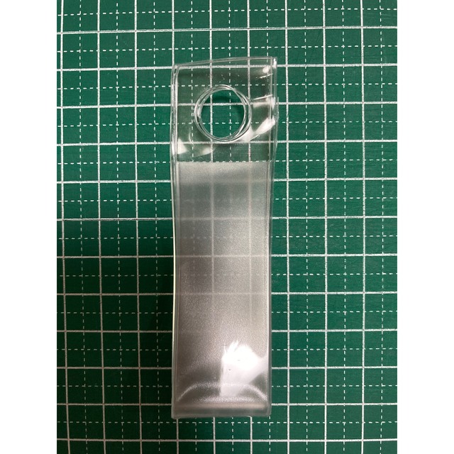 銀テープ　ケース　10コ ハンドメイドのアクセサリー(キーホルダー/ストラップ)の商品写真
