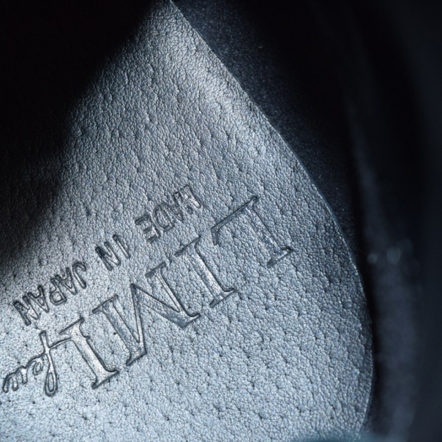 LIMI feu(リミフゥ)のLIMI feu リミフゥ パテントデザイン レースアップ ブーツ ホワイト/ブラック レディースの靴/シューズ(ブーツ)の商品写真