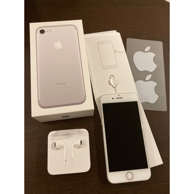 iPhone7 Silver 32GB SIMフリー - スマートフォン本体