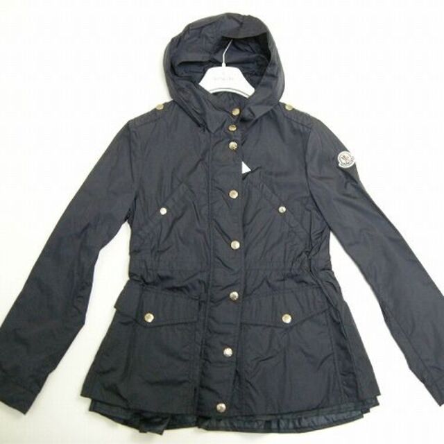 MONCLER(モンクレール)のキッズ12A(大人女性00)新品モンクレールPHILANTHAナイロンジャケット キッズ/ベビー/マタニティのキッズ服女の子用(90cm~)(ジャケット/上着)の商品写真