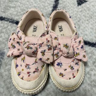 ザラキッズ(ZARA KIDS)のZARA ザラ　スニーカー　リボンフラワースリッポン(スニーカー)