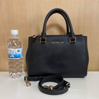 マイケルコース(Michael Kors)のMICHAEL KORS ハンドバッグ(ハンドバッグ)