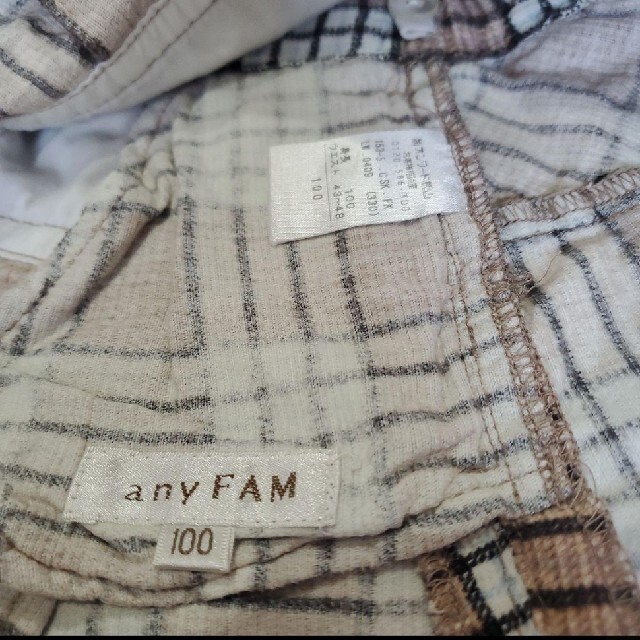 anyFAM(エニィファム)のエニィファム ピンクベージュチェック柄スカートsize100 キッズ/ベビー/マタニティのキッズ服女の子用(90cm~)(スカート)の商品写真