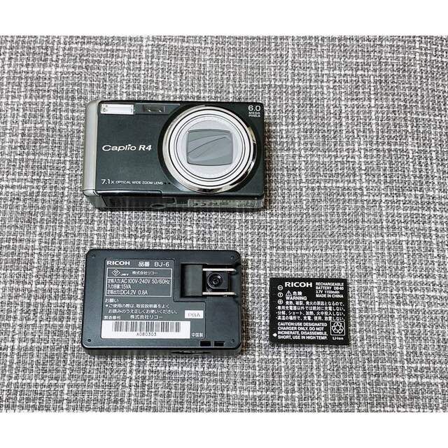 RICOH(リコー)のRICOH リコー　Caplio R4 カメラ スマホ/家電/カメラのカメラ(コンパクトデジタルカメラ)の商品写真