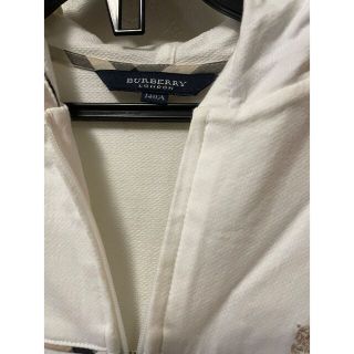 バーバリー(BURBERRY)の子供用パーカー(ジャケット/上着)