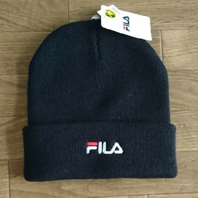 FILA(フィラ)のFILA ロゴニット帽【新品未使用】 レディースの帽子(ニット帽/ビーニー)の商品写真