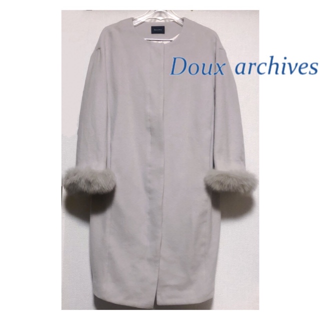 doux archives(ドゥ アルシーヴ)＊ノーカラーコート リアルファー