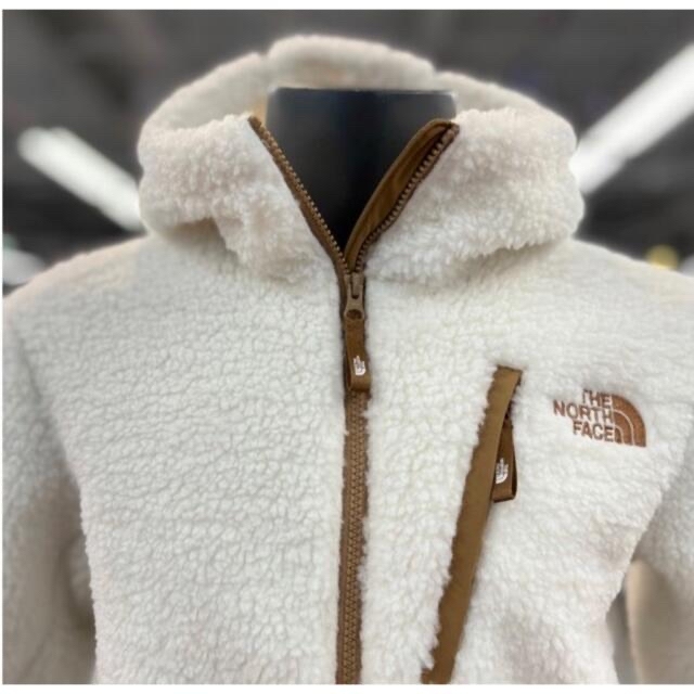 THE NORTH FACE(ザノースフェイス)のノースフェイス　ホワイトレーベルRIMO FLEECE FOODIE A 95M レディースのジャケット/アウター(その他)の商品写真