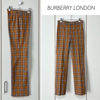 バーバリー(BURBERRY)の【美品】Burberry London ノバチェックセンタープレスパンツ(カジュアルパンツ)