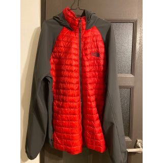 ザノースフェイス(THE NORTH FACE)のTHE NORTH FACE ノースフェイス　ジャケット　XL レッド(その他)