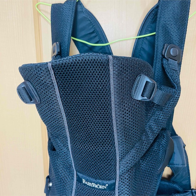 BABYBJORN(ベビービョルン)のベビービョルン　ベビーキャリア 　オールメッシュ 抱っこ紐 キッズ/ベビー/マタニティの外出/移動用品(抱っこひも/おんぶひも)の商品写真