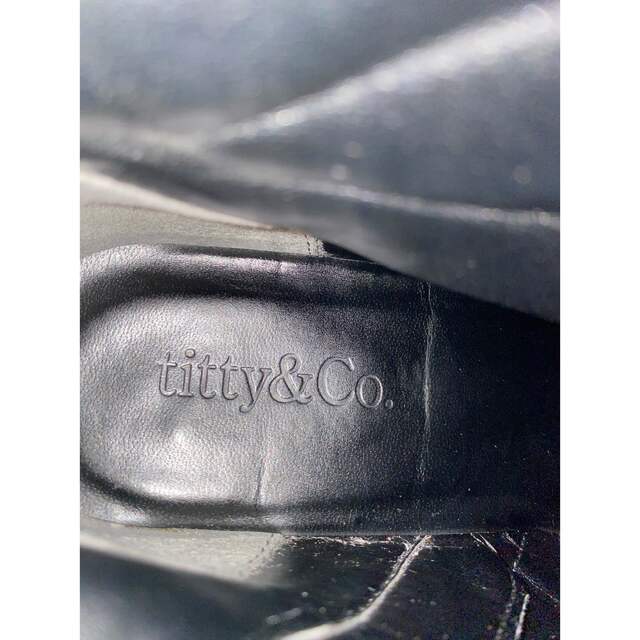 titty&co(ティティアンドコー)のtitty&Co. ショートブーツ サイズL ファーアクセサリー無し レディースの靴/シューズ(ブーツ)の商品写真