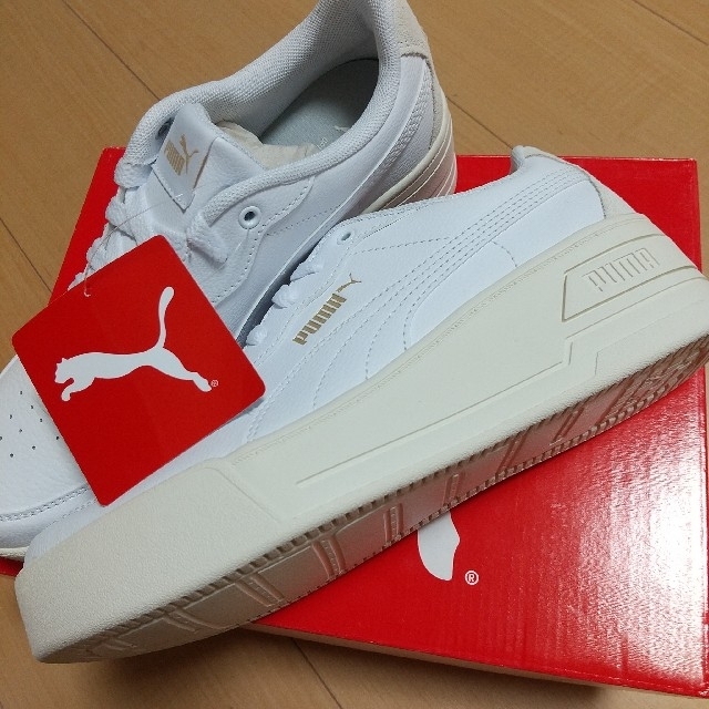 スカイウェッジ 渡辺翔太 PUMA スニーカー Snow Man 大きな取引 PUMA スニーカー wedge skye 渡辺翔太 SnowMan スニーカー