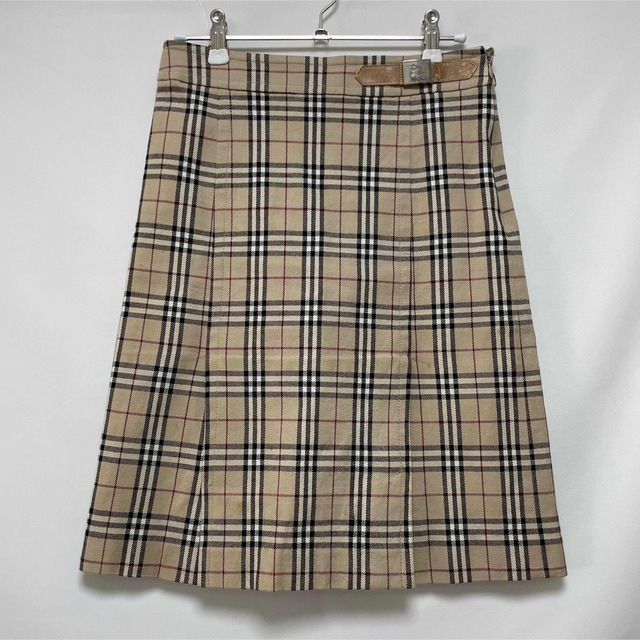BURBERRY BLUE LABEL(バーバリーブルーレーベル)のBURBERRY バーバリーブルーレーベル ノバチェック スカート 38サイズ レディースのスカート(ひざ丈スカート)の商品写真