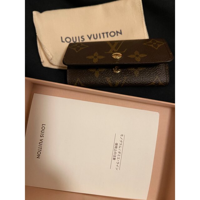 LOUIS VUITTON(ルイヴィトン)のLOUIS VUITTON キーケース レディースのファッション小物(キーケース)の商品写真