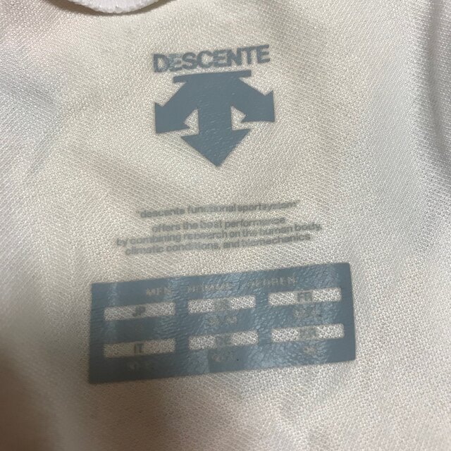 DESCENTE(デサント)の値下げ！DESCENTE 半袖ハーフパンツ上下セット O メンズのトップス(ジャージ)の商品写真