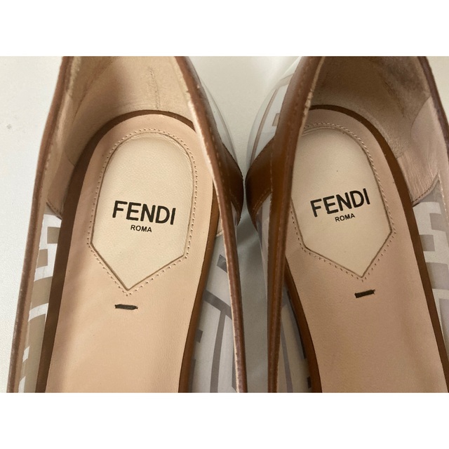 FENDI ◼️コリブリu3000フラットパンプスu300023.5cm 商品の状態 在庫