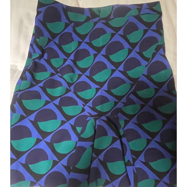 MARC JACOBS(マークジェイコブス)のMARC JACOBS  スカート　美品 レディースのスカート(ひざ丈スカート)の商品写真