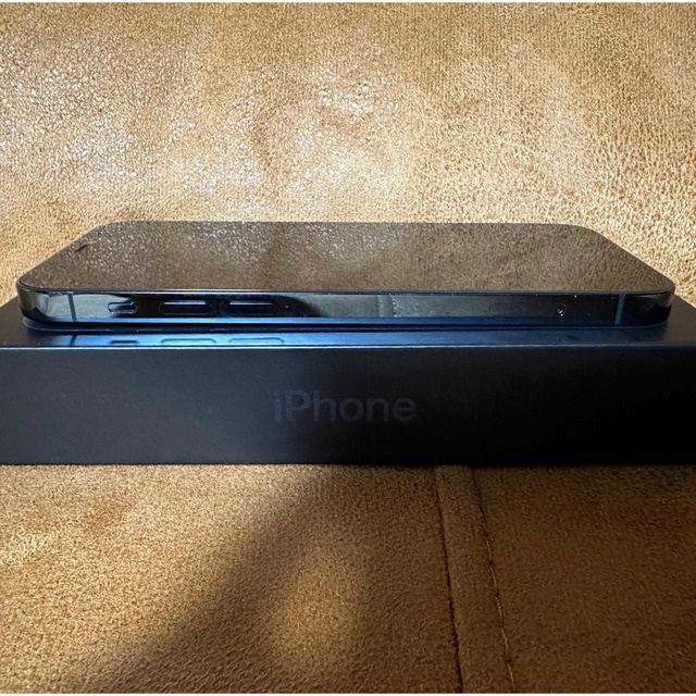 iPhone(アイフォーン)のアップル iPhone12 Pro 128GB パシフィックブルー おまけ付き スマホ/家電/カメラのスマートフォン/携帯電話(スマートフォン本体)の商品写真
