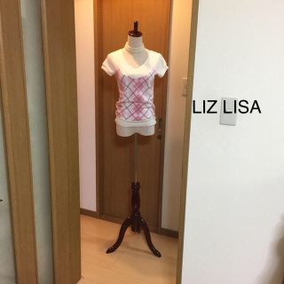 リズリサ(LIZ LISA)のLIZ LISA可愛いトップス美品❤可愛いお洋服多数あります♡(カットソー(半袖/袖なし))