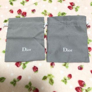 ディオール(Dior)の（未使用、送料無料）DIOR 巾着　グレー(ポーチ)