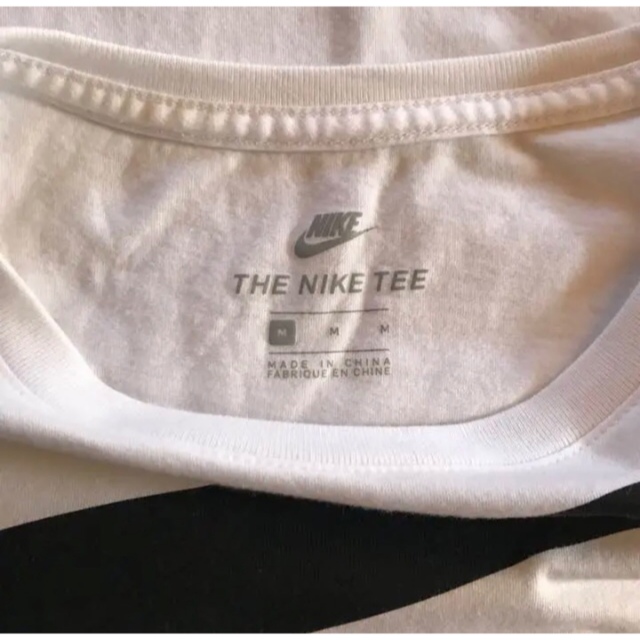 NIKE(ナイキ)のNIKE bigswoosh Tee Mサイズ メンズのトップス(Tシャツ/カットソー(半袖/袖なし))の商品写真