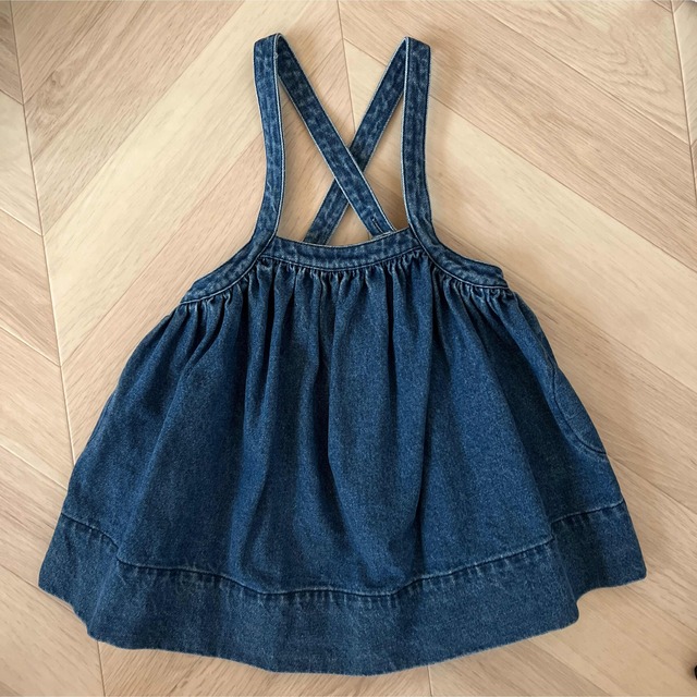 SOOR PLOOM(ソーアプルーム)のsoor ploom デニム 吊りスカート　美品 キッズ/ベビー/マタニティのキッズ服女の子用(90cm~)(スカート)の商品写真