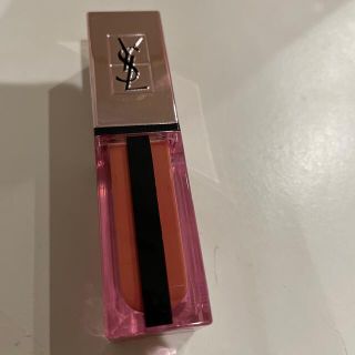 イヴサンローランボーテ(Yves Saint Laurent Beaute)のイヴサンローラン、ルージュ(口紅)