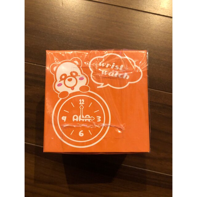 AAA えーパンダ　リストウォッチ　オレンジ エンタメ/ホビーのタレントグッズ(ミュージシャン)の商品写真