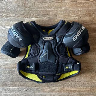 バウアー(BAUER)のアイスホッケー　ジュニアショルダー　BAUER S19 シュープリーム S29 (ウインタースポーツ)