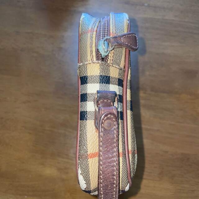 BURBERRY(バーバリー)のBURBERRY バーバリー ノバチェック クラッチバック レディースのバッグ(クラッチバッグ)の商品写真