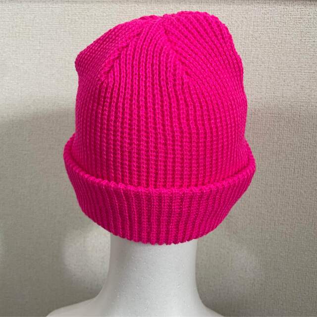 ニット帽 ビーニー ピンク レディース メンズ メンズの帽子(ニット帽/ビーニー)の商品写真