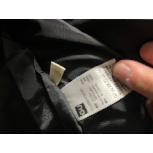 GU(ジーユー)のGU ダウンジャケット　カーキ　S 美品 メンズのジャケット/アウター(ダウンジャケット)の商品写真