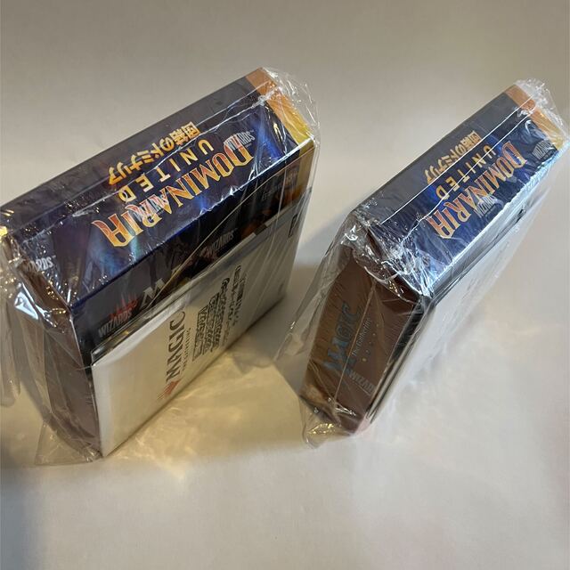 マジック：ザ・ギャザリング(マジックザギャザリング)のMTG マジック 団結のドミナリア　コレクター・ブースター　未開封2box エンタメ/ホビーのトレーディングカード(Box/デッキ/パック)の商品写真