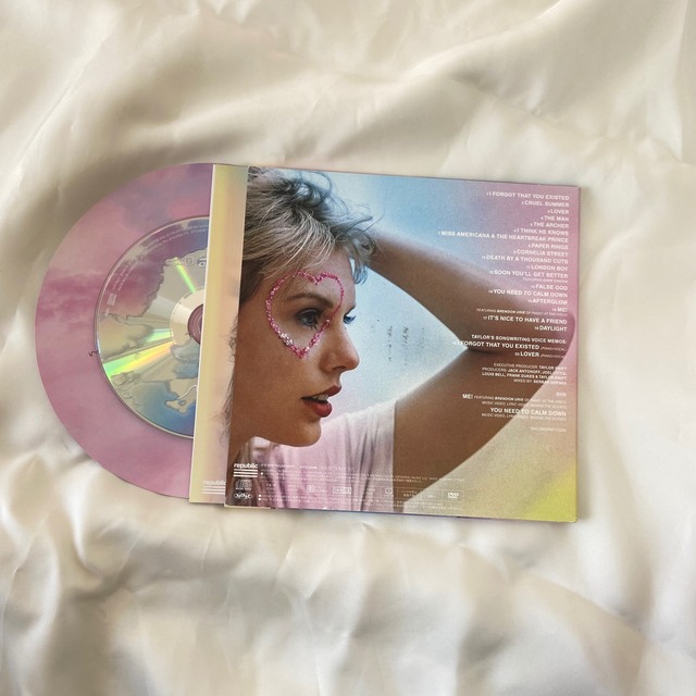 Taylor Swift / lover エンタメ/ホビーのCD(ポップス/ロック(洋楽))の商品写真