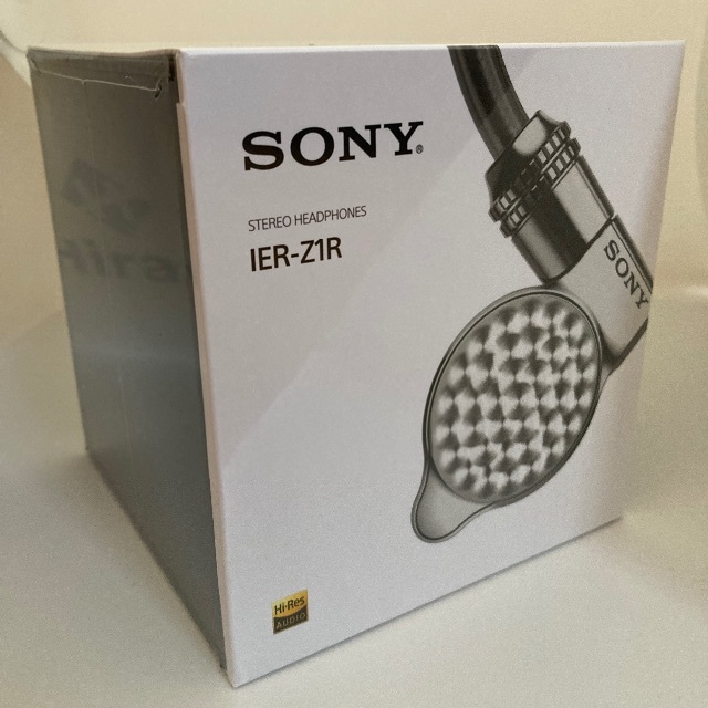 SONY(ソニー)の【新品未開封】IER-Z1R SONY イヤホン ハイレゾ音源対応 スマホ/家電/カメラのオーディオ機器(ヘッドフォン/イヤフォン)の商品写真