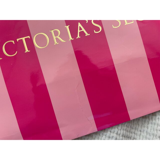 Victoria's Secret(ヴィクトリアズシークレット)のVictoria's Secret ショップ袋 レディースのバッグ(ショップ袋)の商品写真