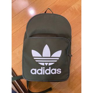 アディダス(adidas)のアディダスオリジナル　リュック　カーキ(バッグパック/リュック)