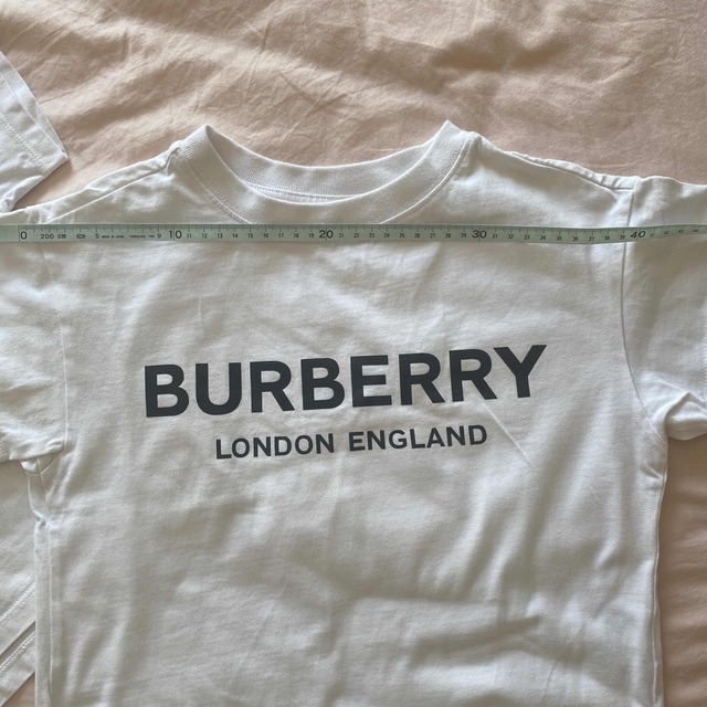 BURBERRY(バーバリー)の美品　レア品　バーバリー  Burberry Tシャツ　120cm キッズ/ベビー/マタニティのキッズ服男の子用(90cm~)(Tシャツ/カットソー)の商品写真