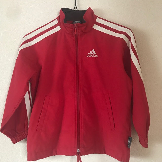 adidas(アディダス)のadidas 上着 キッズ/ベビー/マタニティのキッズ服女の子用(90cm~)(ジャケット/上着)の商品写真