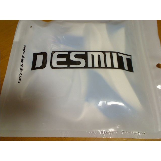 NEW メンズ水着（競パン）M☆白×オーシャンブルー☆DESMIIT／新品 メンズの水着/浴衣(水着)の商品写真