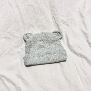 グレー新品灰色シンプルベビー帽子くま耳キャップ新生児赤ちゃん韓国子供服(帽子)