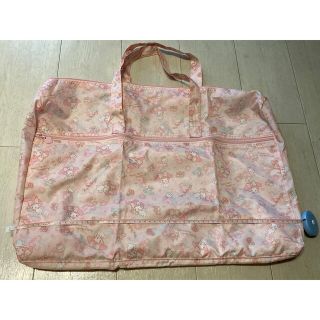 サンリオ(サンリオ)のメロディさま専用！ マイメロディー　折りたたみボストンバッグ　旅行カバン(ボストンバッグ)