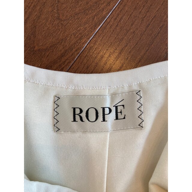 ROPE’(ロペ)のROPE レーススカート　花柄 レディースのスカート(ひざ丈スカート)の商品写真