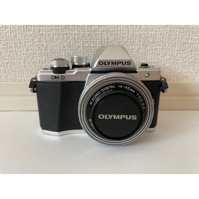 OLYMPUS - オリンパス　om-d