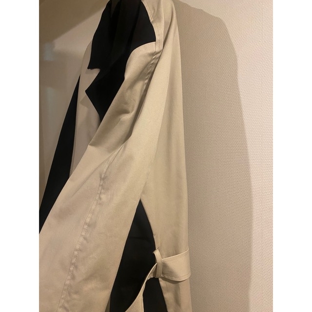 ZARA(ザラ)のZARA カラーブロック トレンチコート ザラ メンズのジャケット/アウター(トレンチコート)の商品写真