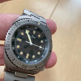 Sinn 8820 200m Titan・Diver クロノメーター　ジンドイツ