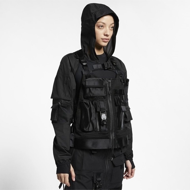 NIKE LAB ACG Kiger Vest ベスト 黒